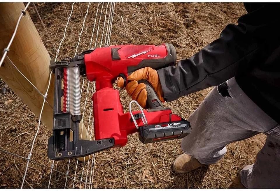 2843-22 Power Staple Gun for Milwaukee M18 18V Fuel Utility Fencing Stapler Kit